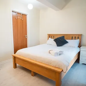https://apt-central-duplex-in-city-centre.belfasthotelsireland.com