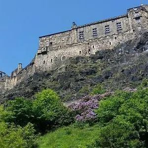 https://the-wee-highland-coo.edinburghhotelsuk.org